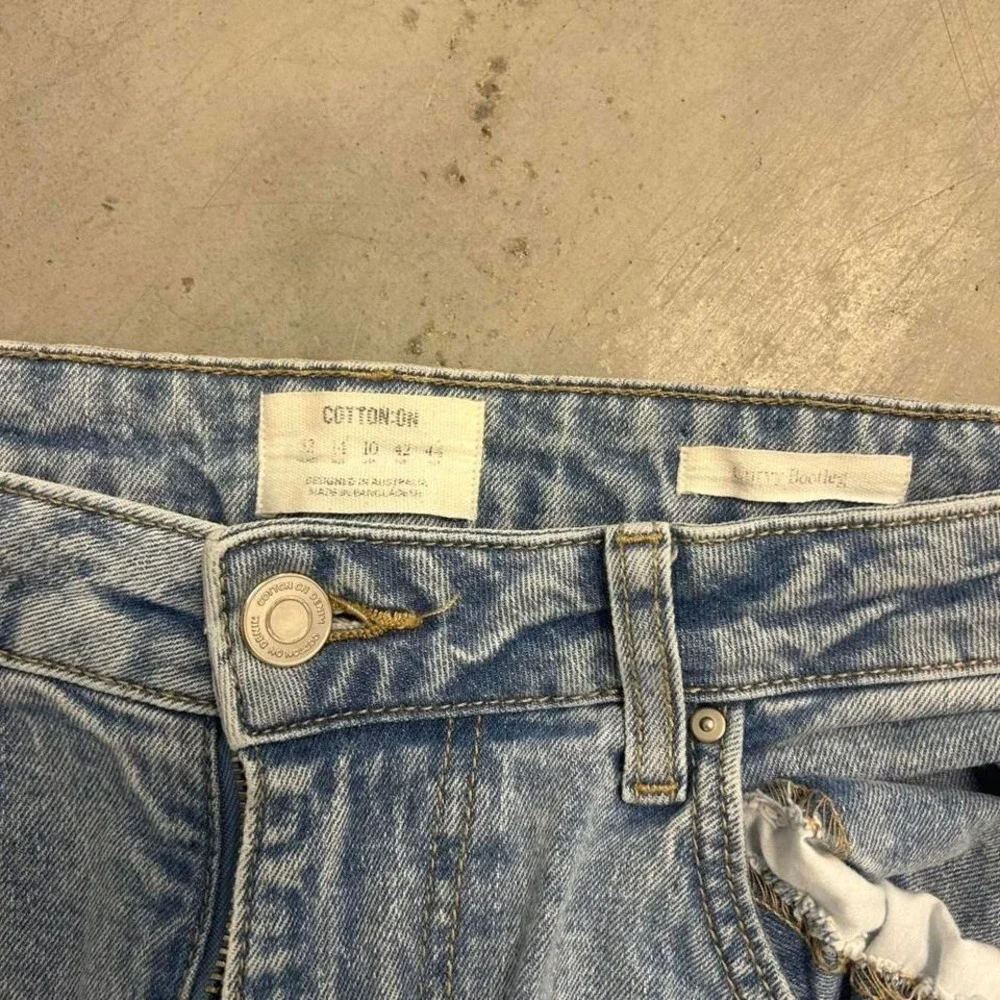Y2K Light Wash‎ Bootcut Flared Jeans
